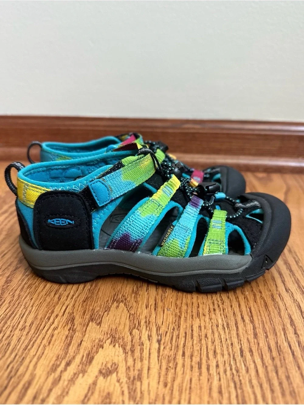 Keen girls’ newport
